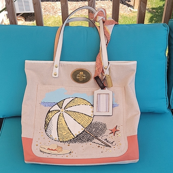 Coach umbrella theme canvas prints Beach tote bag - Picture 5 of 8